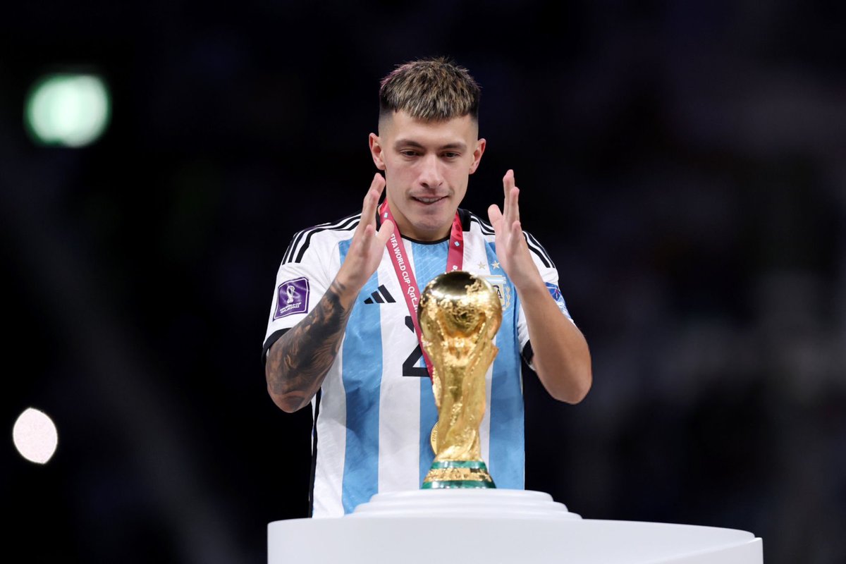 ZaidBalll's tweet photo. Since joining Manchester United:

FA Cup Winner. 🏆
Carabao Cup Winner.🏆
World Cup Winner. 🏆
Copa America Winner. 🏆

HE IS A BORN WINNER!😍❤️ https://t.co/MbLwMIX4gG