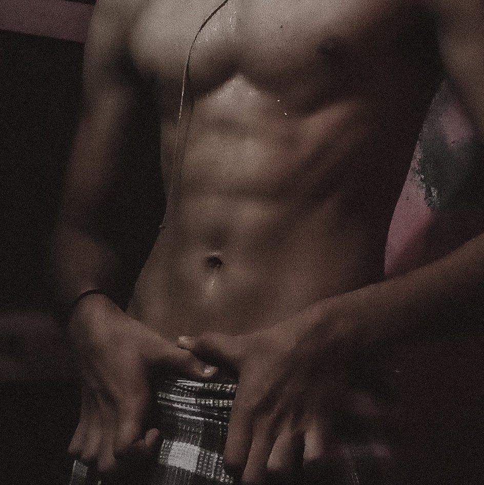 s3xyguy25's tweet photo. 🔌🔥 (rp)

#workout https://t.co/qmswO8jZc5
