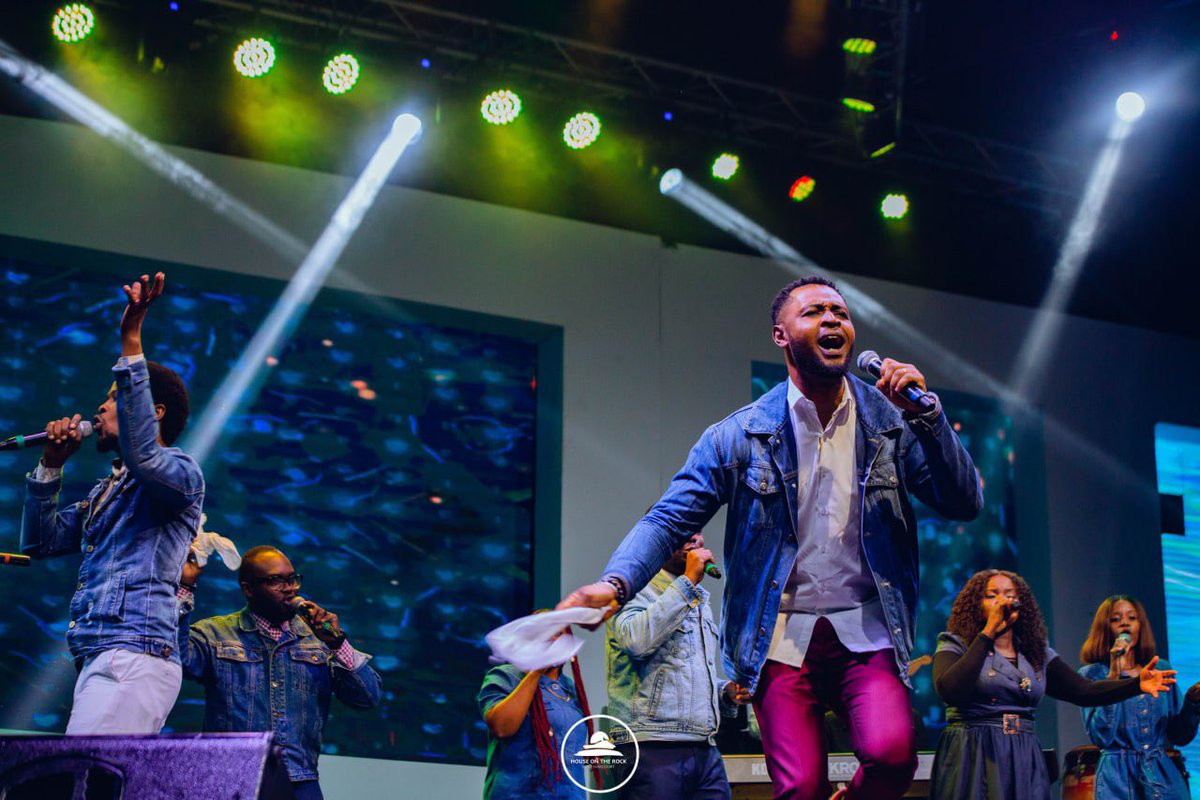 HOTRphc's tweet photo. #AfricanPraise

🎼Obinigwe (Minister GUC)
🎼Control (PT Version)
🎼Firm Foundation (Maverick City)
🎼Joy Overflow (Joe Praize)
🎼Zoe (Odunayo Adebayo) (PT Version)
🎼Arise (Don Moen)
🎼Thank You Lord (Don Moen)

Led by Excellency OJ

#SundayService
#HOTRService
#HouseOnTheRock https://t.co/iotRJo0C7t