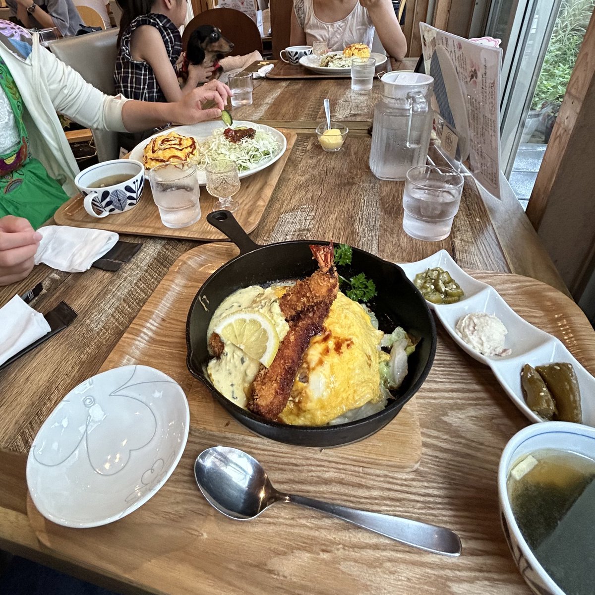 MentsuruClub's tweet photo. 連休はと言いますと、
午前中に製麺をしてからの遅めの昼ごはんにヤスマルごはんcafeです😋
#メンツル製麺所
#休日の過ごし方 https://t.co/ZUTt4IiYTa