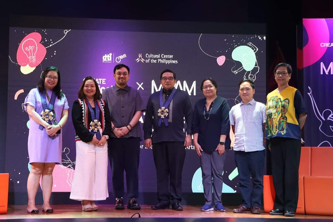 CCPArtsEduc's tweet photo. IN PHOTOS: The Opening Program of the NAVIGATE THE TOURING CIRCUIT, A Capacity-Building Program for the Performing Arts. The event was held at the University of the Philippines - Manila last July 11.
#CREATEPhilippines #CREATEPHxMIPAM #MIPAM2024 #CCP #CITEM https://t.co/tKFcfkeM0H