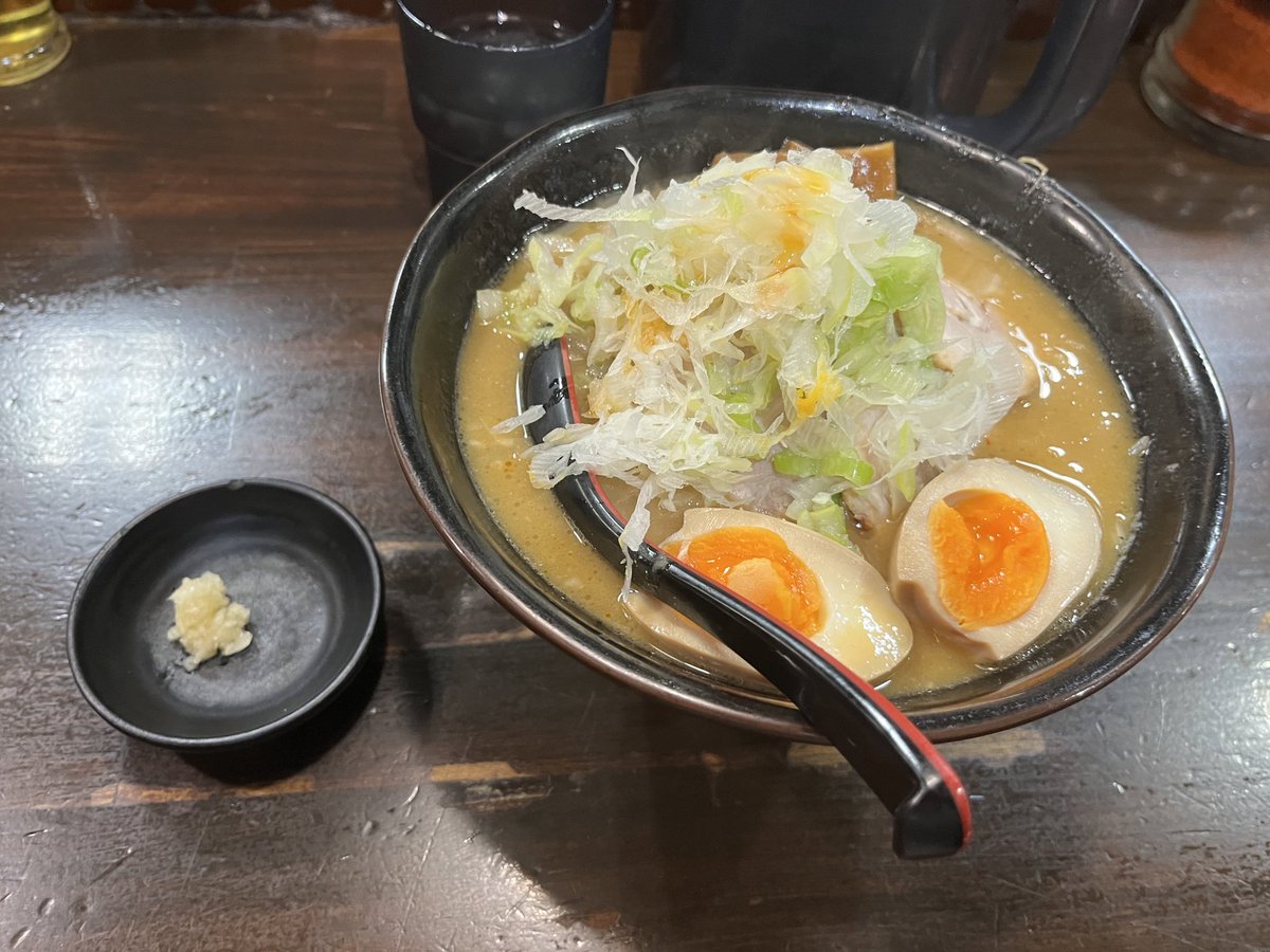 mohiron_'s tweet photo. ラーメン食べた https://t.co/6bA42hD9CW