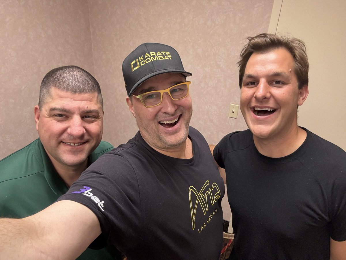 phil_hellmuth tweet media