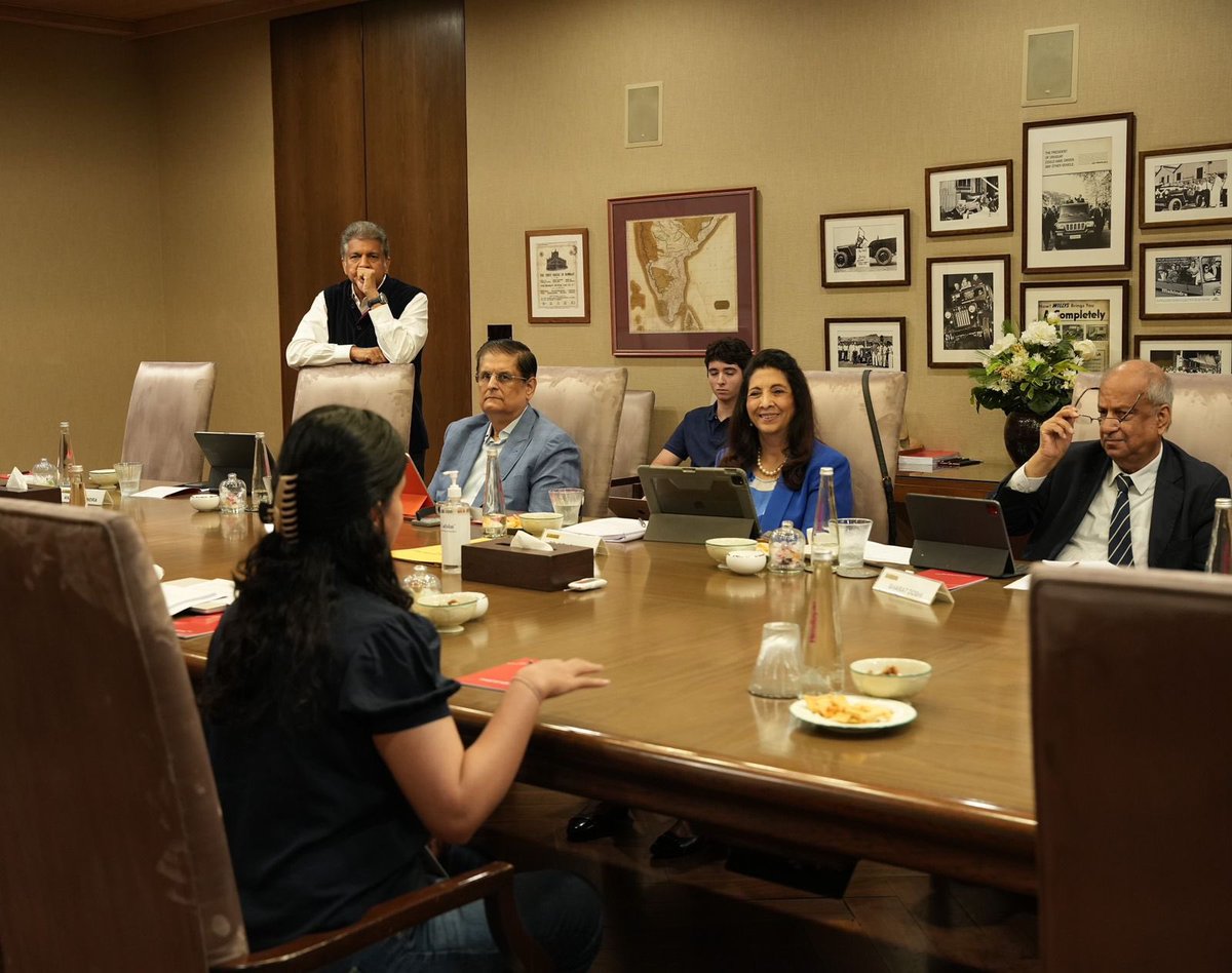 Sheetal Mehta (@sheetalmehta) on Twitter photo Heartiest congratulations to the recipients of the <a href="/KCMahindraEduc1/">K.C. Mahindra Education Trust</a> Scholarship for Post Graduate Studies Abroad 2024!
A huge thank you to esteemed panellists <a href="/anandmahindra/">anand mahindra</a>, <a href="/doshibharat/">bharat doshi</a>, <a href="/UlhasYargop/">Ulhas Yargop</a>, <a href="/InduShahani/">Dr. Indu Shahani</a>, #RanjanPant & #RuchaNanavati for their invaluable mentorship. Heartiest congratulations to the recipients of the <a href="/KCMahindraEduc1/">K.C. Mahindra Education Trust</a> Scholarship for Post Graduate Studies Abroad 2024!
A huge thank you to esteemed panellists <a href="/anandmahindra/">anand mahindra</a>, <a href="/doshibharat/">bharat doshi</a>, <a href="/UlhasYargop/">Ulhas Yargop</a>, <a href="/InduShahani/">Dr. Indu Shahani</a>, #RanjanPant & #RuchaNanavati for their invaluable mentorship.