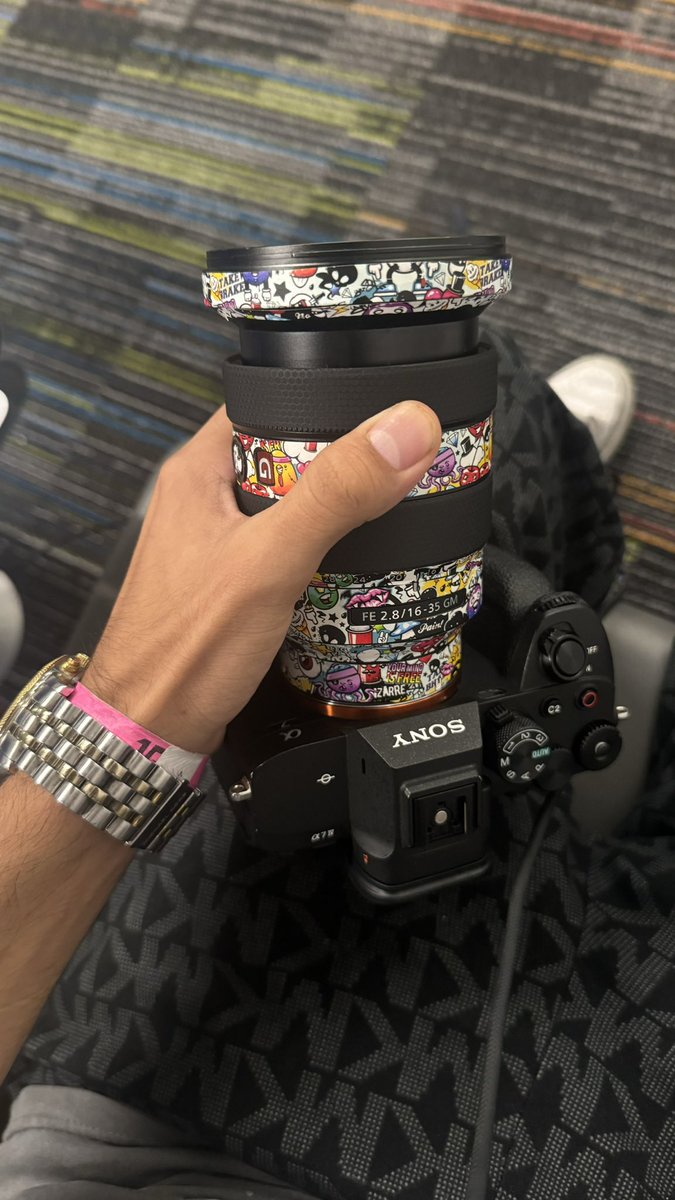 JONAS tweet media