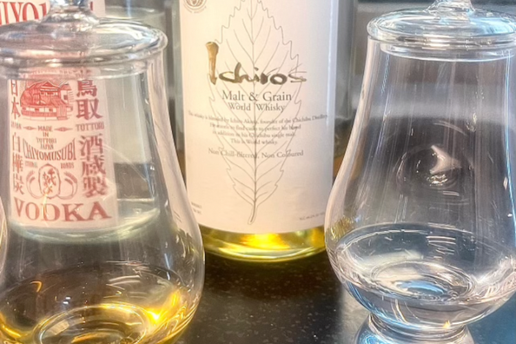 NycciNellis's tweet photo. SOOOOOOOO chill | #TheList’s list of summer drinks 😍⬇️
#CalicoDC + @immigrantfooddc + #BluepointHospitalityGroup + #JosephineVA + #CeiboDC + #SilverLyan + #EllingtonParkBistro + @JackRoseinDC + @WillardHotel + @lannexe_dc + @duckandpeach_dc ++
https://t.co/icN8SNXhI3 https://t.co/5VZEfgKY97