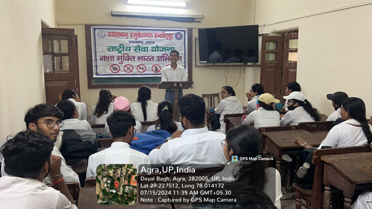 nssdei's tweet photo. Empowering lives through #NashaMuktiAbhiyaan: Breaking free from addiction for a healthier tomorrow..#SpeechCompetition #RallyForCommunity https://t.co/Y9ySikRPuu