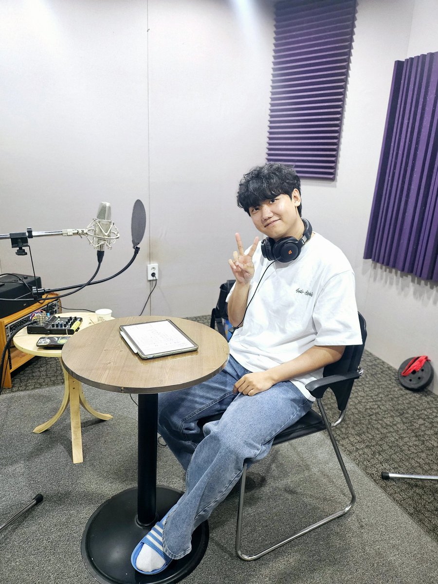 estellaras_kr's tweet photo. 데클렌은 지금 녹음 중!
많은 기대 부탁드립니다❤️

텀블벅 곧 오픈합니다😉
https://t.co/GsfKFqQ6bK https://t.co/Jyuaow1s2w