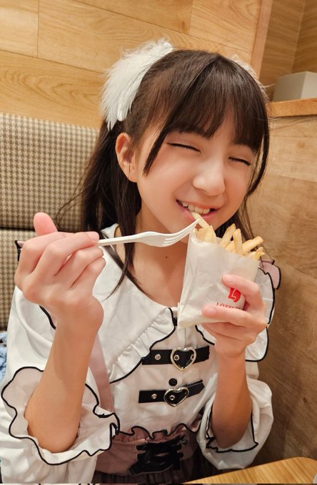 Twitterのコスプレ画像11