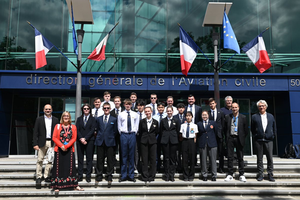1ere semaine de l’échange international des Cadets de l’air, nous accueillons 16 Cadets 🇩🇪🇰🇷🇧🇪🇬🇧🇭🇰🇳🇿 en France jusqu’au 23/07 🚀✈️
<a href="/DGAC/">Direction générale de l'aviation civile 🇫🇷🇪🇺</a> <a href="/AeroclubFrance/">Aéro-Club de France</a>