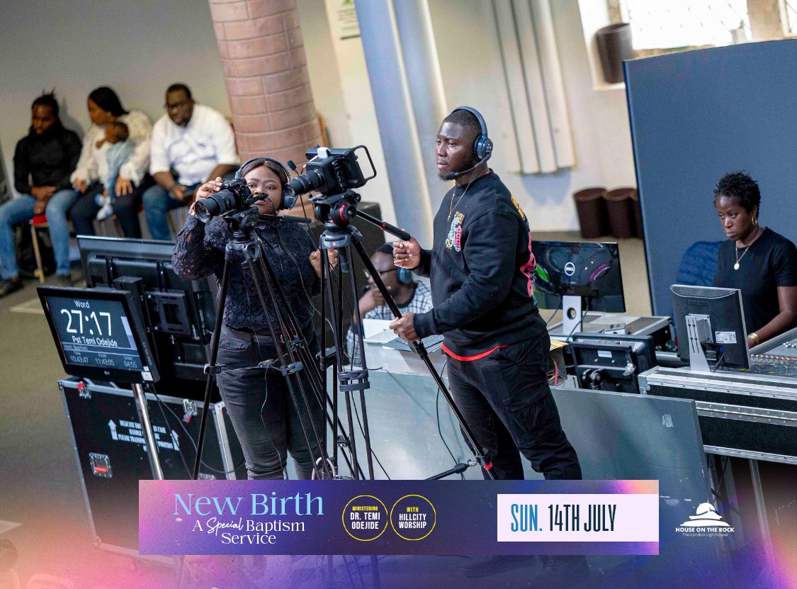 hotrlondon's tweet image. FLASHBACK from today’s water baptism service! Memorable pictures to relive the moments and feel the inspiration in the room, be inspired!

#HOTRLondon
#Redemption2024
#NewWeekNewBlessings 
#CommunitySpirit 
#FaithInAction 
#TogetherWeRise