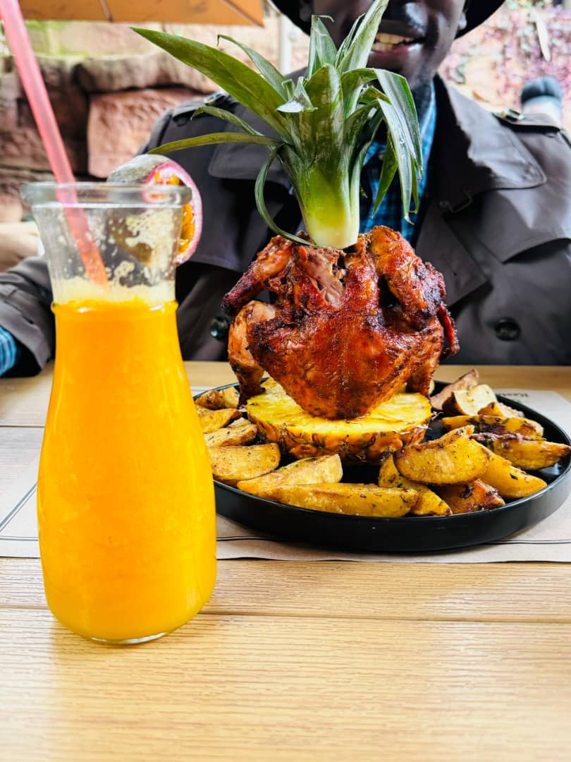 TheCountMarkula's tweet photo. Now that #KlaRestaurantWeek is done.. Back to office lunch 😅
But... KRW should be quarterly... 🏃🏾🏃🏾 https://t.co/q1IQmxTjd1