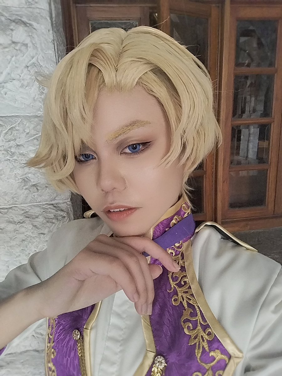 sicaror's tweet photo. lcf shoot done! am excited for the results

(im so proud of my look yesterday pls) https://t.co/uhpi7GfQV7