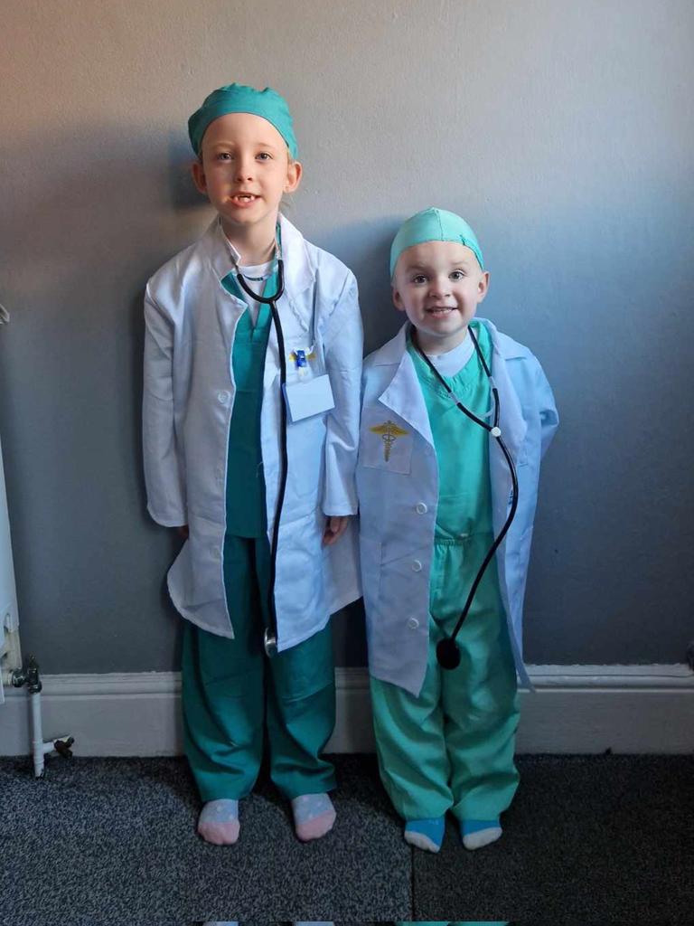 Lucy Jane Roberts tweet media