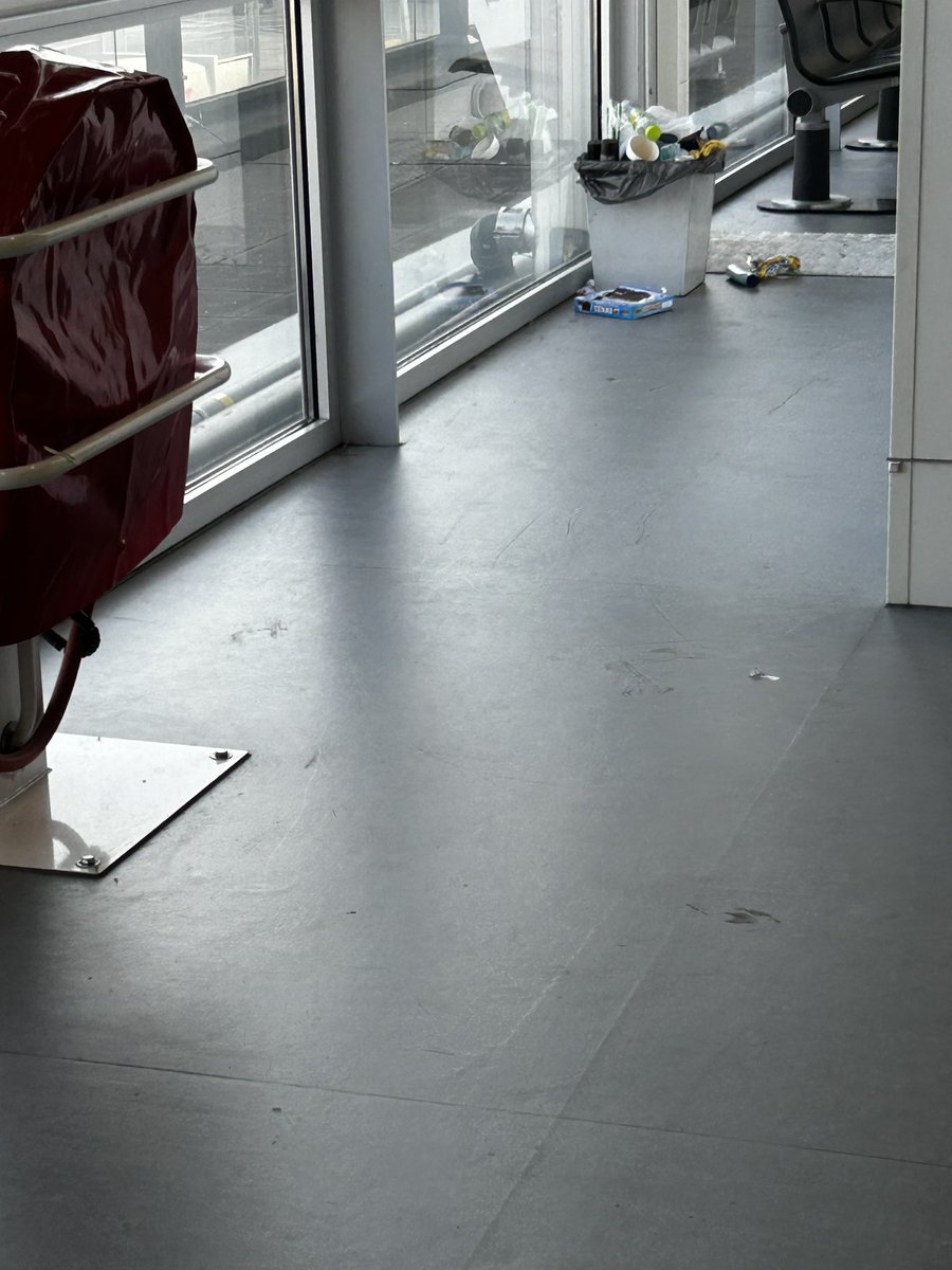 Leo Alexis tweet media