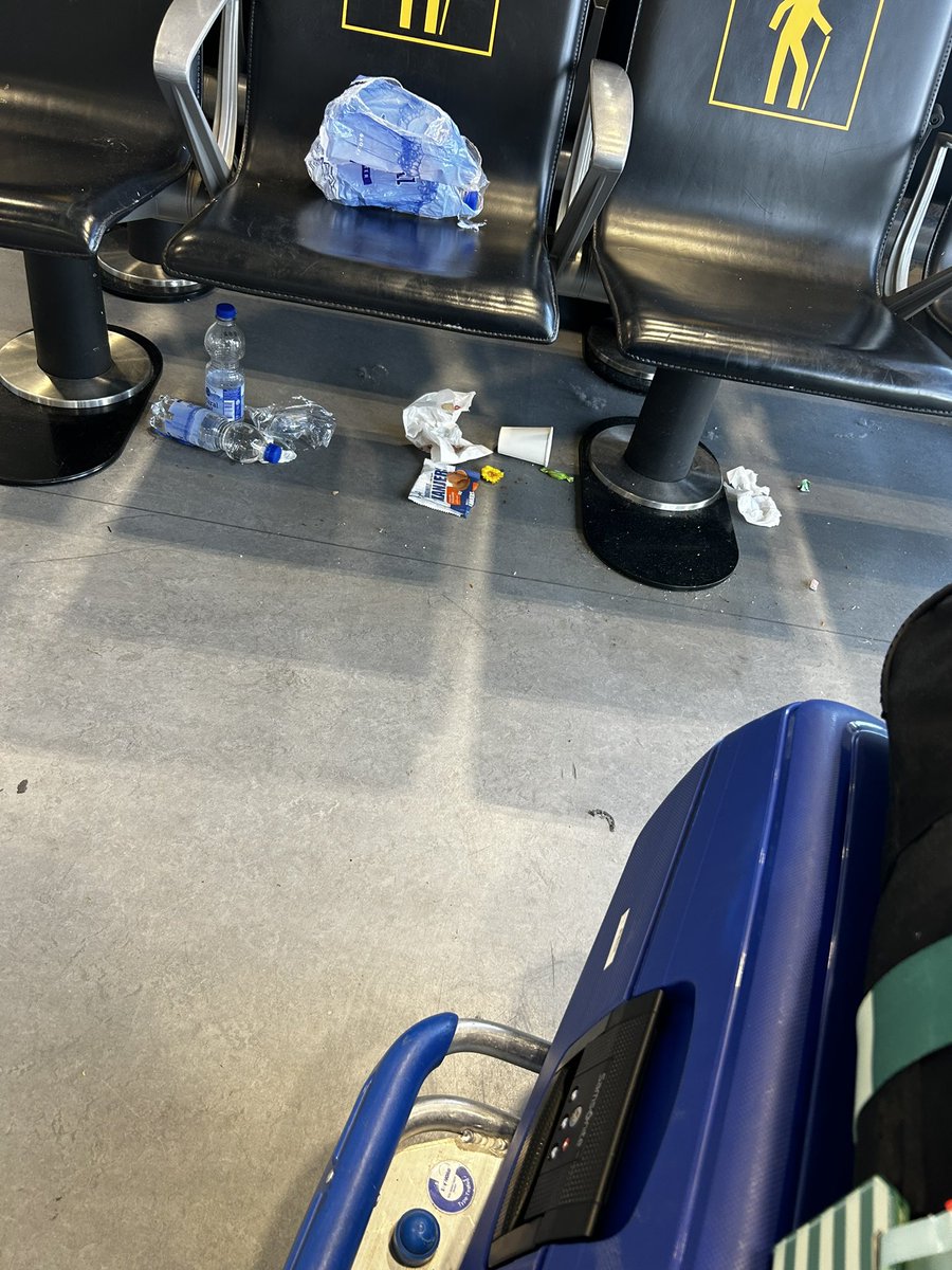 Leo Alexis tweet media