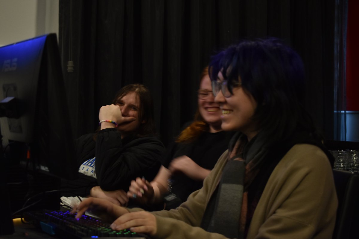 AusSpeedruns tweet media