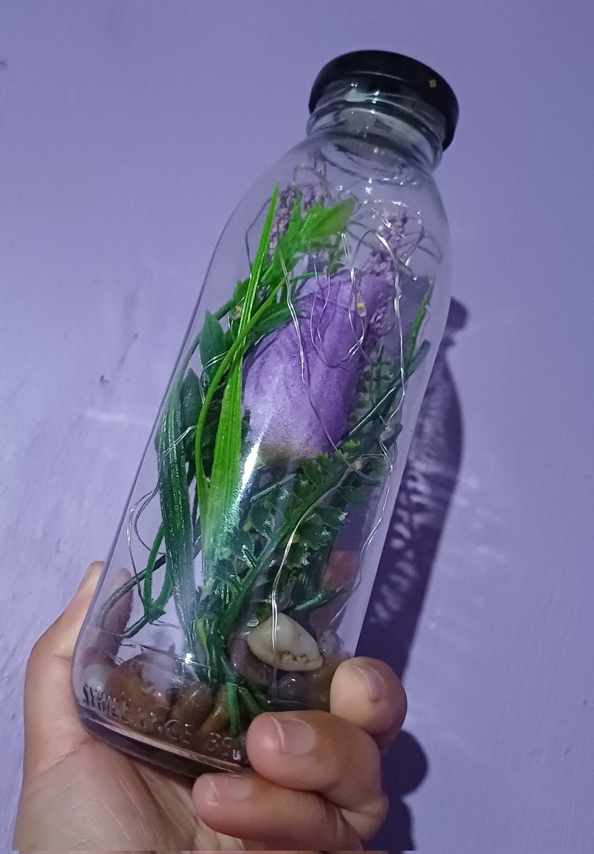 lime_snowfall's tweet photo. An ARMY mom celebrated her 60th birthday yesterday by attending the #SteelDecadeWithBTS event. She gave this to me as a gift. She even accompanied me to the Miniso store because she was worried that I might be lost. I forgot to ask your name Nanay but thank you so much po! ππ https://t.co/KuL6wFmWza