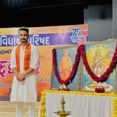 _IADITYARAJPUT's tweet photo. #NewProfilePic https://t.co/zRzfTuPeQE