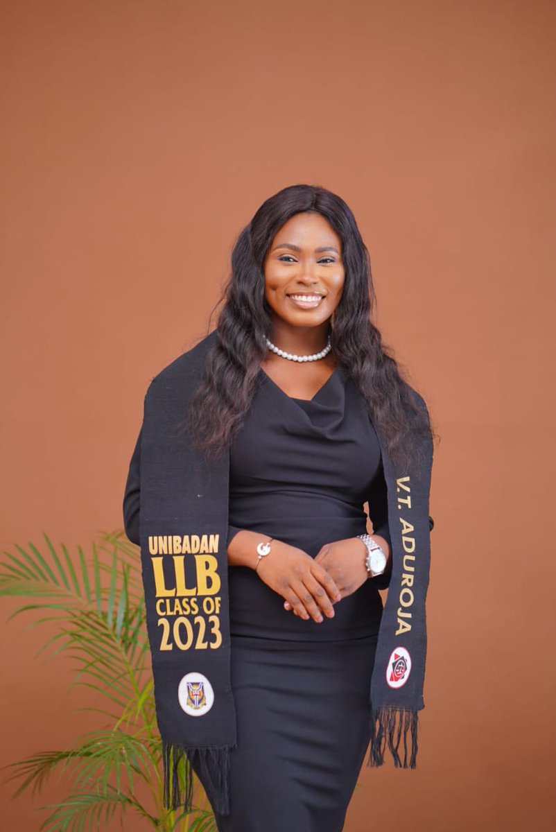 AdurojaVictoria's tweet photo. Reintroducing...
V.T. Aduroja 
LL.B Hons (First class)

Jesus did it! https://t.co/hWECoz0OOb