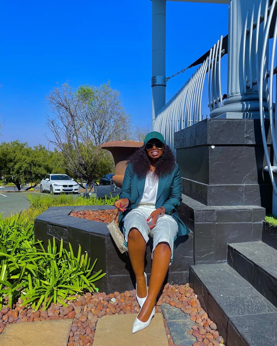 PDESIGNS_SA by Phophi Mudau tweet media