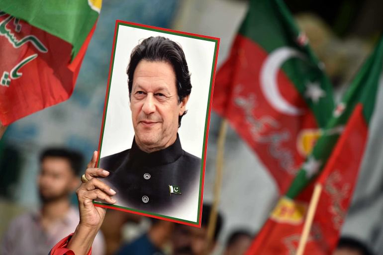 Official__Sara's tweet photo. ہم کھڑے تھے ہم کھڑے ہیں اور ہم کھڑے رہیں گے یقین کے ساتھ ایمان کے ساتھ عمران خان کے ساتھ❤️ https://t.co/ZL8qgF5IKL