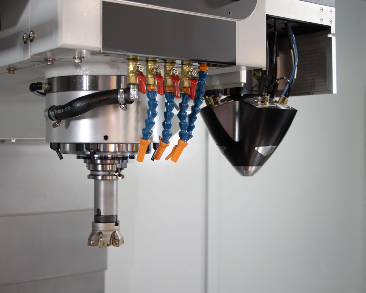 Lire l'article de <a href="/Meltio3D/">Meltio</a> sur l'impression 3D de métal pour l'atelier d'usinage.

👉Lien de l'article : meltio3d.com/metal-3d-print…

#Meltio #fabricationadditive #3d #3dprinter #metal #technology #machine