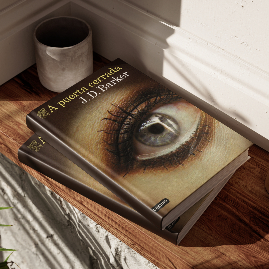 Ahoraqueleo_com's tweet photo. 📱 Cuando un juego sexual se convierte en pesadilla.

🍿 El rey del thriller palomitero firma su novela más picante.

Hablamos de 'A puerta cerrada' (@EdDestino), de J. D. Barker 👉 https://t.co/3qo5RYy6XU https://t.co/QSeow4Dpbx