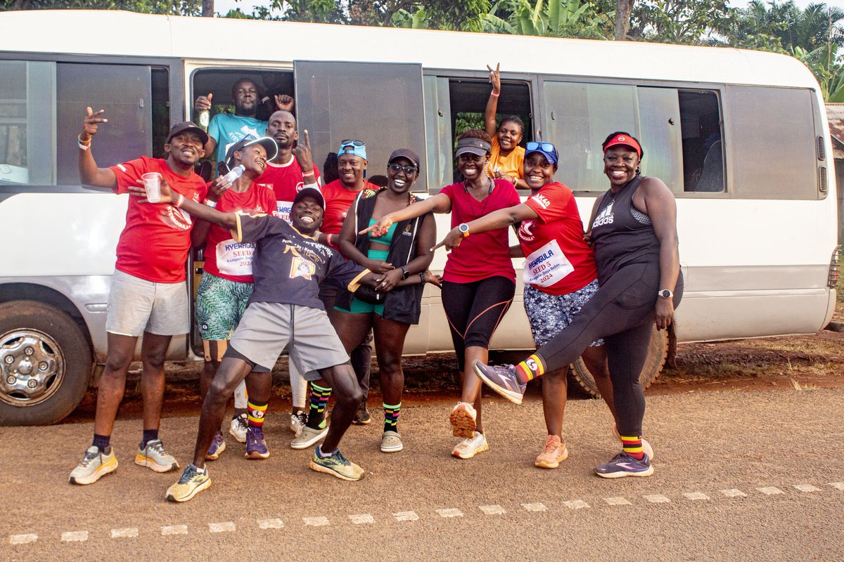 Kh3Kampala's tweet photo. Running on friendship, finishing with beer! 🍻 Here's to the crazy fun times at the KH3 Jinja Relay! 

#OnOn
#Hash
#HashHouseHarriers 
#Hashers
#KH3JinjaRelay
#KampalaJinjaRelay
#RunninginKampala
#KH3 
#Uganda 
#Running 
#KampalaRunners
#KampalaHashHouseHarriers 
#BeerAndBuddies https://t.co/wvBPbGD6CV