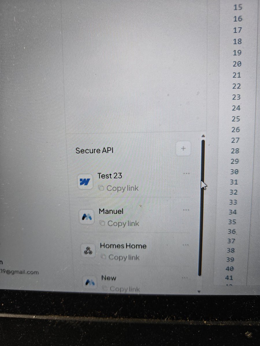 manuelogomigo's tweet photo. Hey @webflow devs
Something is coming to flowdrive code editor today 🙈

https://t.co/efSZji4x2t

#indiehackers #buildinpublic https://t.co/mr4mFVzjGZ