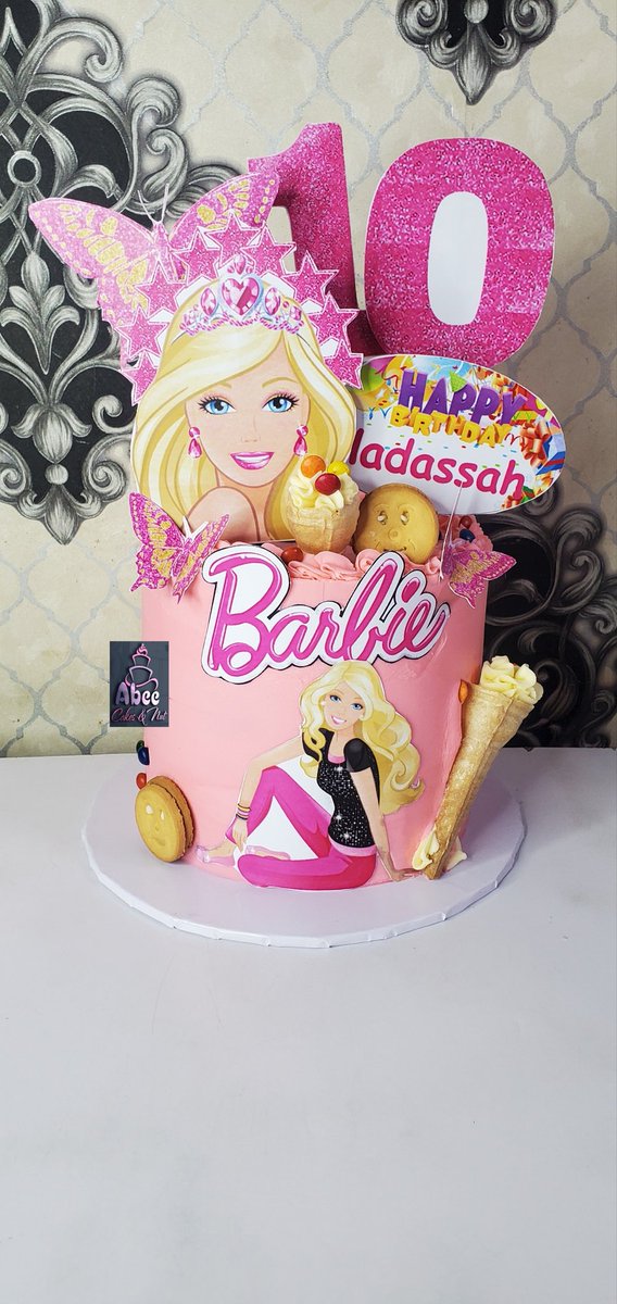 Abeecakesandnut's tweet photo. Barbie theme cake ๐ ๐๐ค๐
#NewWeekNewOpportunities #cakebyabeecakesandnut #charactercake
#WeBakeWithLove #mushinbaker #4layersvanillaandredvelvet https://t.co/QQ1YWPSNoF
