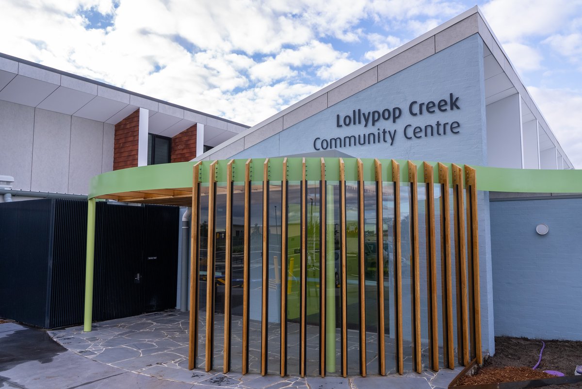 Exciting news! Lollypop Creek Community Centre is now open! With an array of services, this centre will cater the diverse needs of the community! 
For more information, see: bit.ly/3WmLQwg