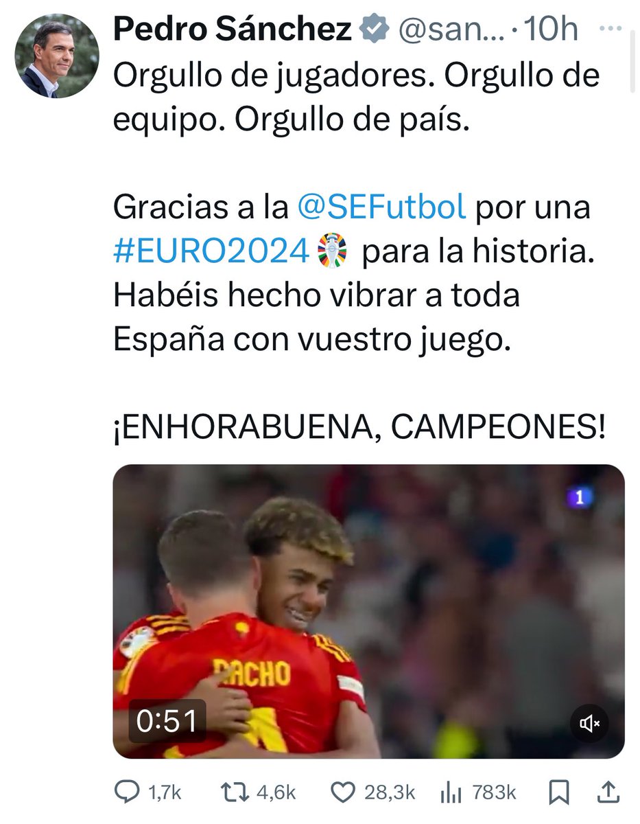 J_Zaragoza_'s tweet photo. Pedro Sánchez celebra la victoria con imágenes de los campeones.
Le gusta está España.

Abascal con imágenes donde no aparecen los jugadores .
No le gustan estos españoles.

Feijóo con cuatro fotos suyas.
Se gusta solo el.

#EURo2024 https://t.co/UiPGEjwPDb