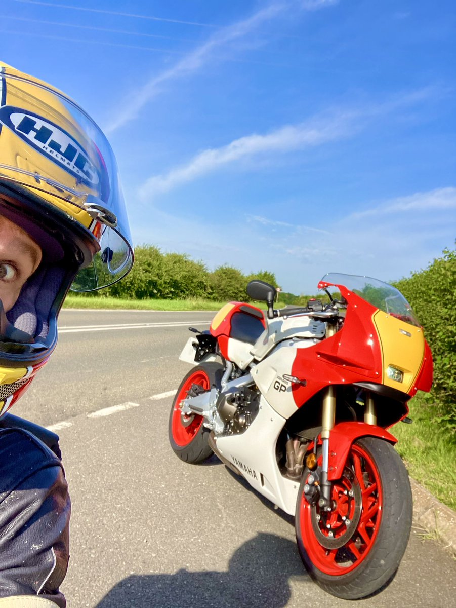 What a glorious morning for pretending to be Rob Mac.