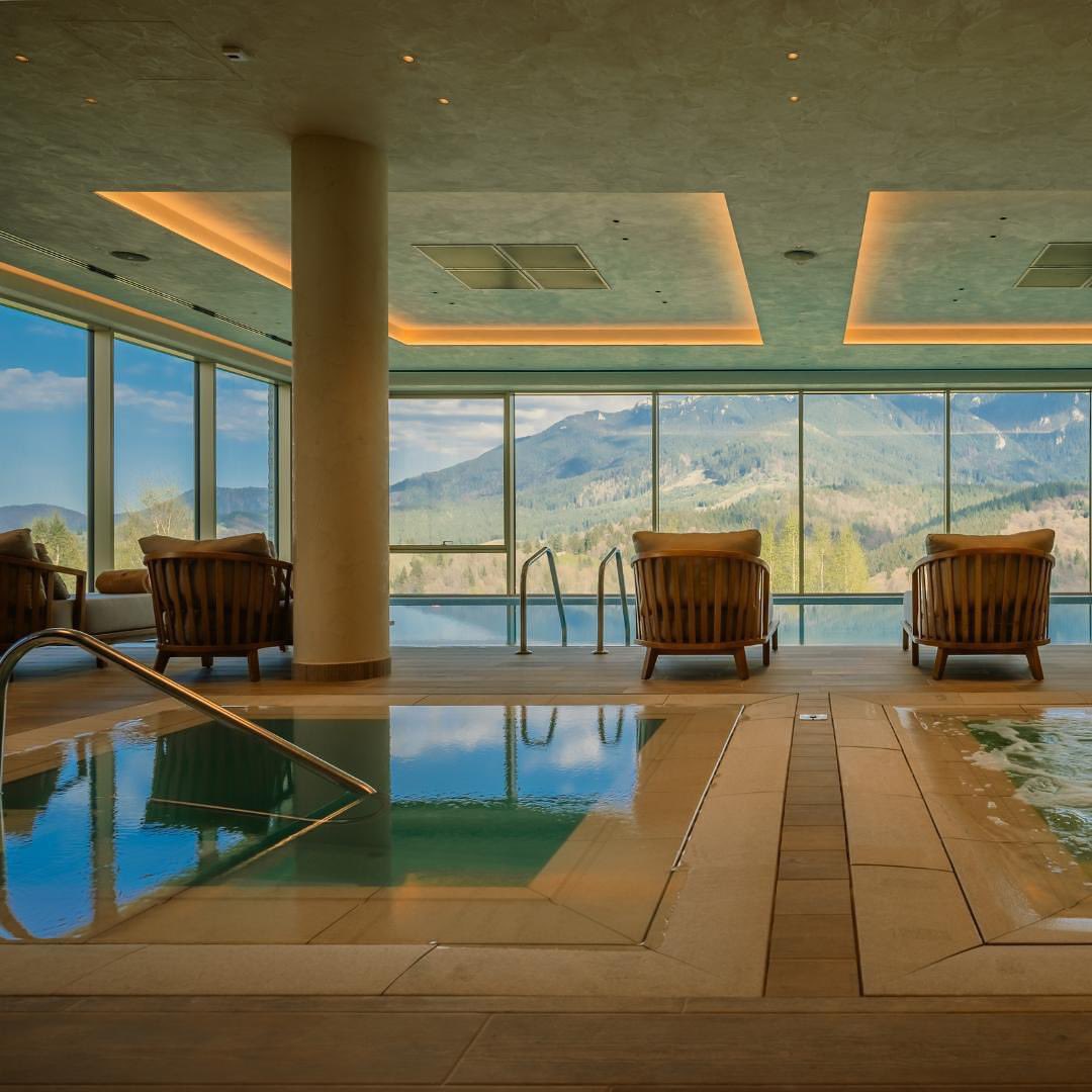 locationsunique's tweet photo. Matca Hotel, Transylvania joins 
#Relais &amp; #Chateaux
Matca Hotel is embraced by an environment of forests and meadows, a breathtakingly beautiful landscape that seems to have escaped the reaches of civilization. 
📸 source: Matca Hotel Relais &amp; Châteaux
https://t.co/TdfPxqUMws https://t.co/lWNRiWdSPr