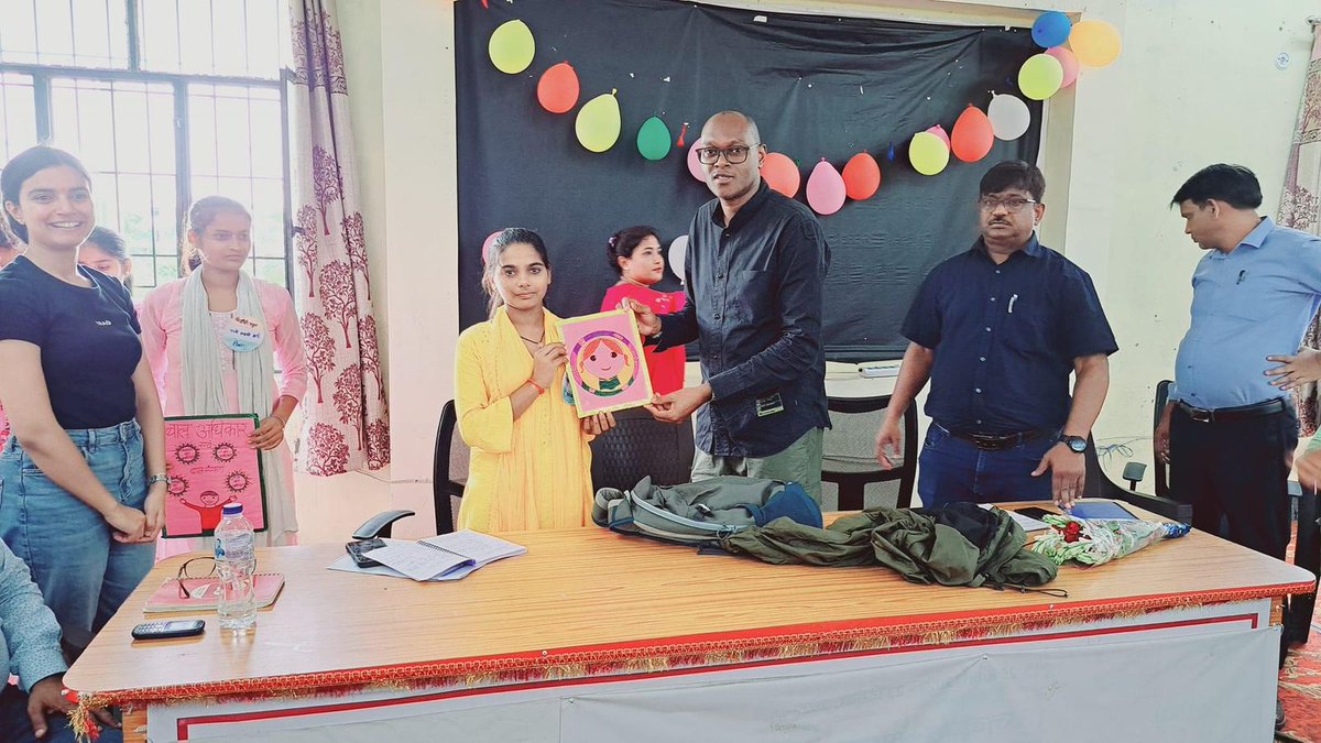 SapnaSi51173273's tweet photo. We are engaging with adolescent groups at DPRC under Project Nai Pahal by @ActionAidIndia and @UNICEFIndia in Shravasti. Strengthening child welfare and empowering youth through community involvement.@sndeep  @C9Khalid @dipalisharma02 https://t.co/Y4ksdrf2Qm