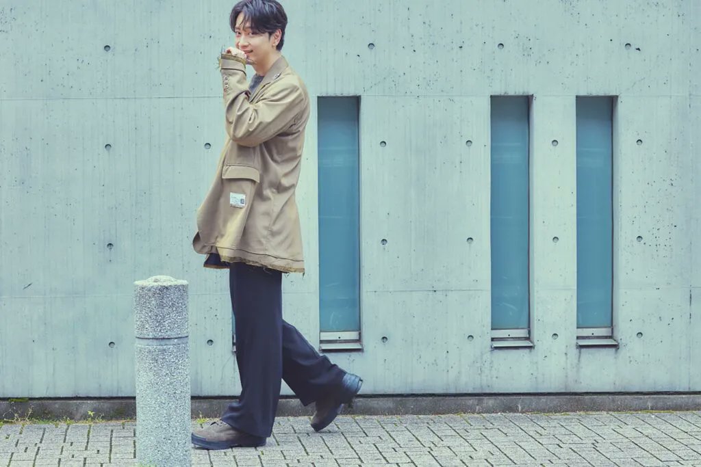 เปิดกระเป๋าชานซองกับสิ่งที่ต้องพกติดกระเป๋าตลอด
🔗 jj-jj.net/lifestyle/1730…

#찬성 #CHANSUNG #ชานซอง
#황찬성 #HwangChanSung #ฮวังชานซอง  #チャンソン