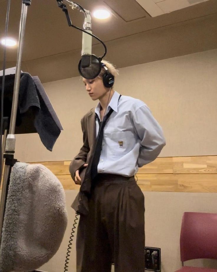 i was wondering what this was reminding me of.. hottest people alive