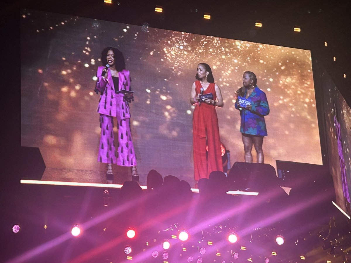 Rosalind "Roz" Brewer tweet media