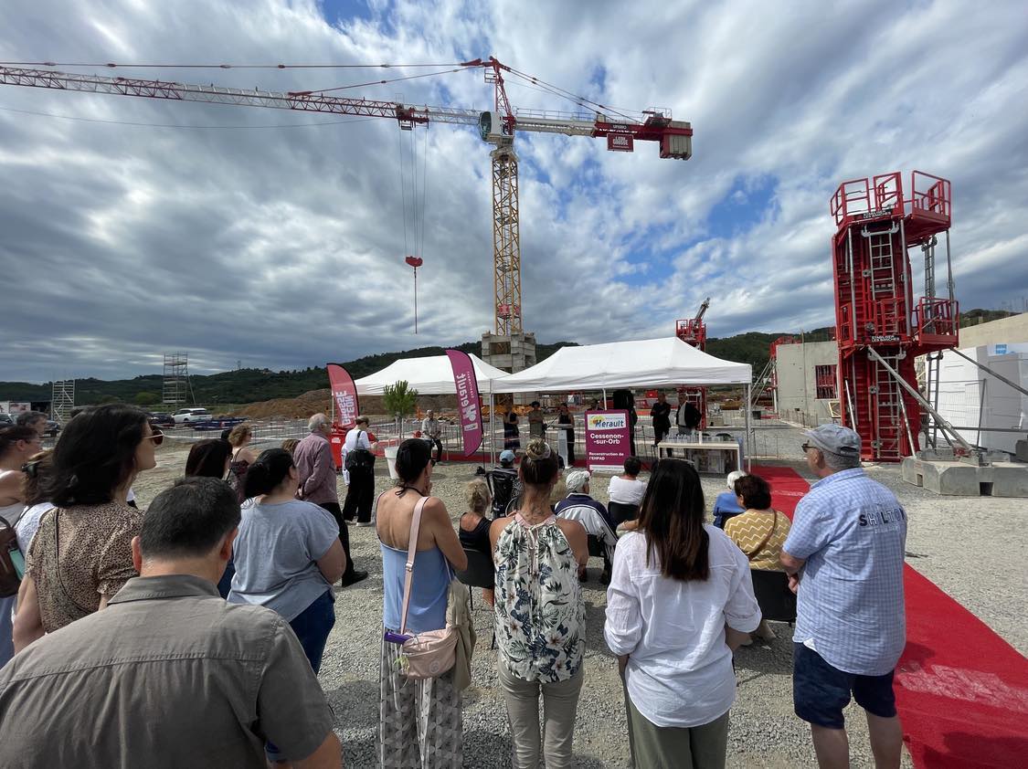 rambierimmo's tweet photo. #INAUGURATION !
Pose du premier arbre pour l’inauguration du lotissement « Le Clos Sainte-Anne » et la reconstruction d’un EHPAD à Cessenon-sur-Orb (34) 🌱
-
#Rambier #Immobilier #SouthOfFrance https://t.co/qutWEYL5XU