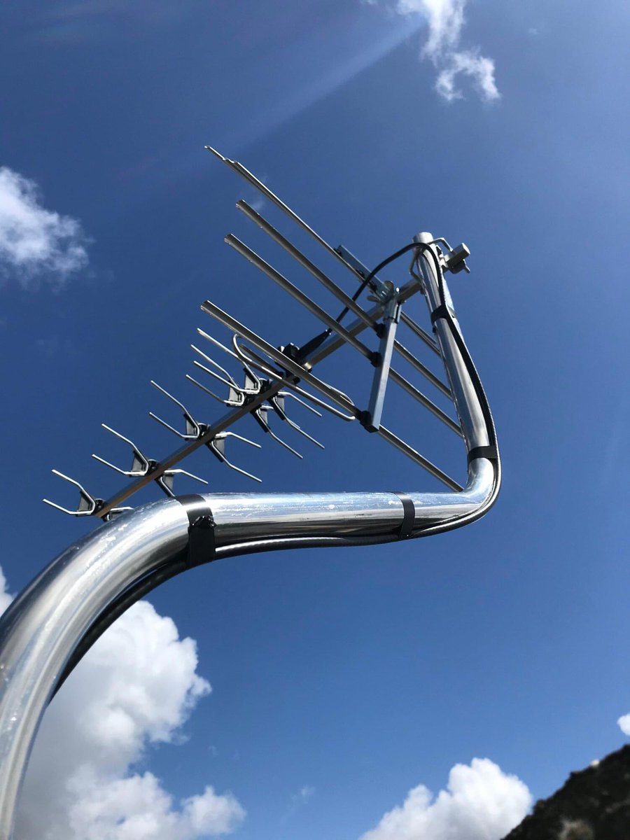 a4digitalaerial's tweet photo. Looking for a reliable aerial fitter in Liverpool? Look no further than A4 Digital Aerials! They offer high-quality aerial installation and repair services. Get in touch today! #Liverpool #AerialFitter https://t.co/OVb7uYSwlG