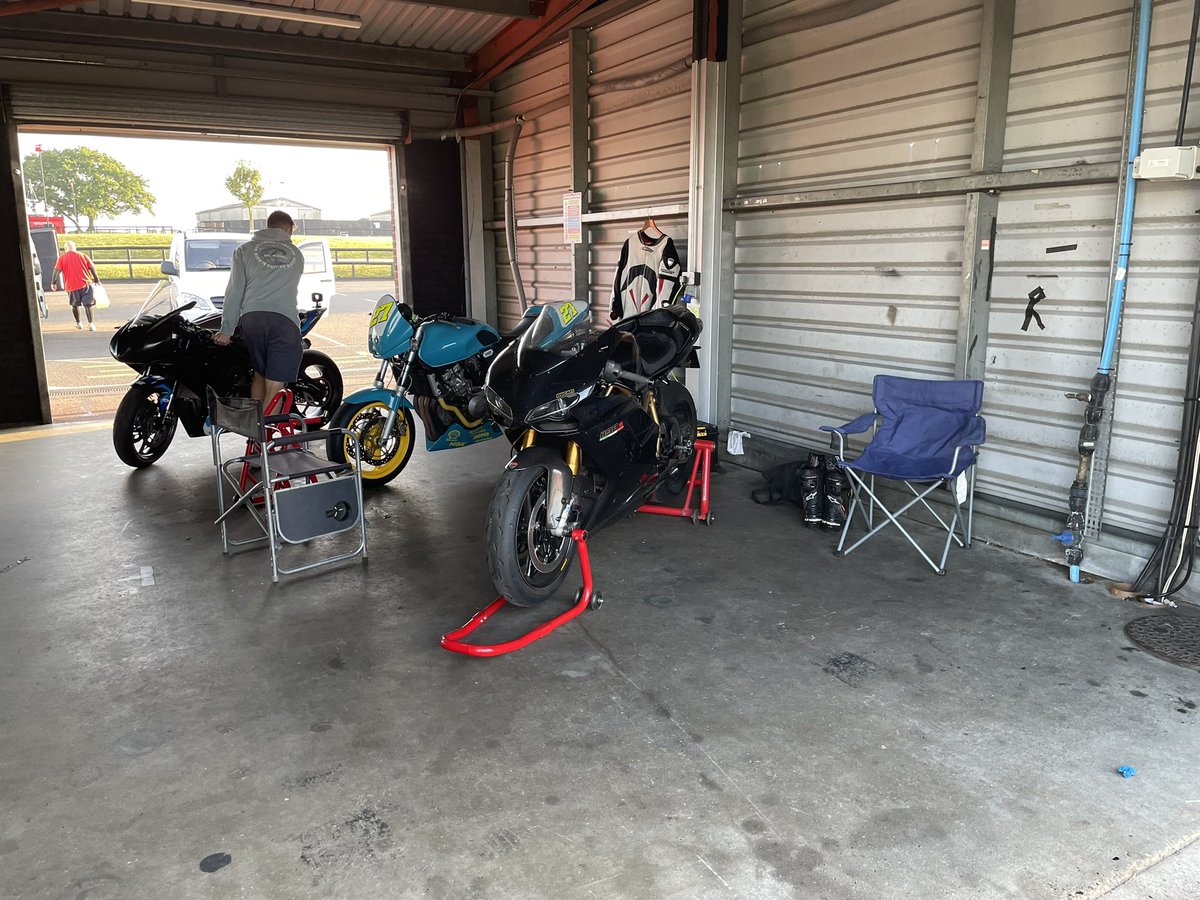 Sunny Snetterton 😎