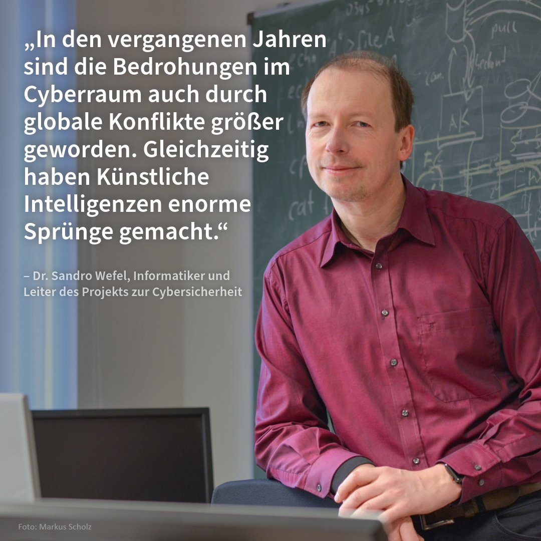 UniHalle's tweet photo. Millionenförderung für Forschung zu KI: Wie Cyberattacken mithilfe von Künstlicher Intelligenz erkannt &amp; abgewehrt werden können, untersucht ein neues Forschungsprojekt von MLU-Informatiker Dr. Sandro Wefel. Hierfür erhält die MLU rund zwei Mio. Euro. https://t.co/rq0Ctx2Ftw https://t.co/xvYOrr7MKN