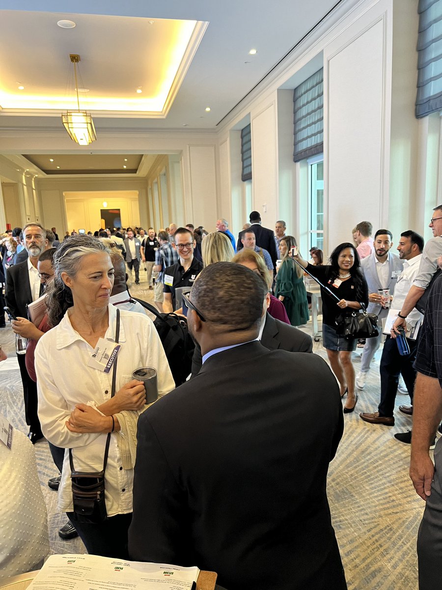 LegacyLandH's tweet photo. Great real estate summit today. Always looking to grow our network. #realestatenetworking https://t.co/RCJ6UgniaJ