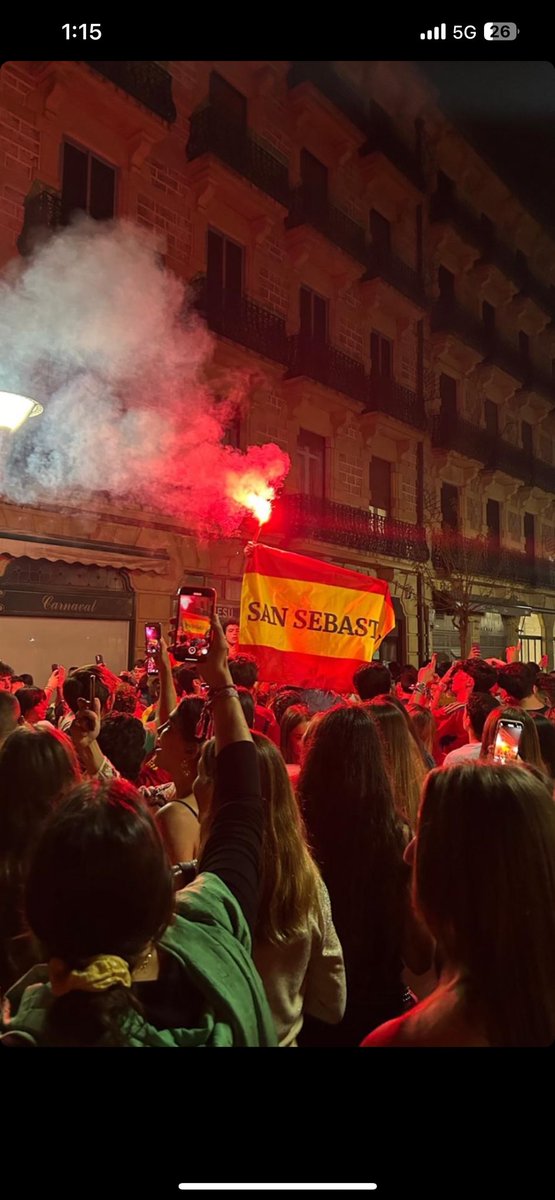 ipaddeguille's tweet photo. @TertuliaTistazo @RealSociedadEUS @teledeporte A mamar https://t.co/3Ini6kJPh8