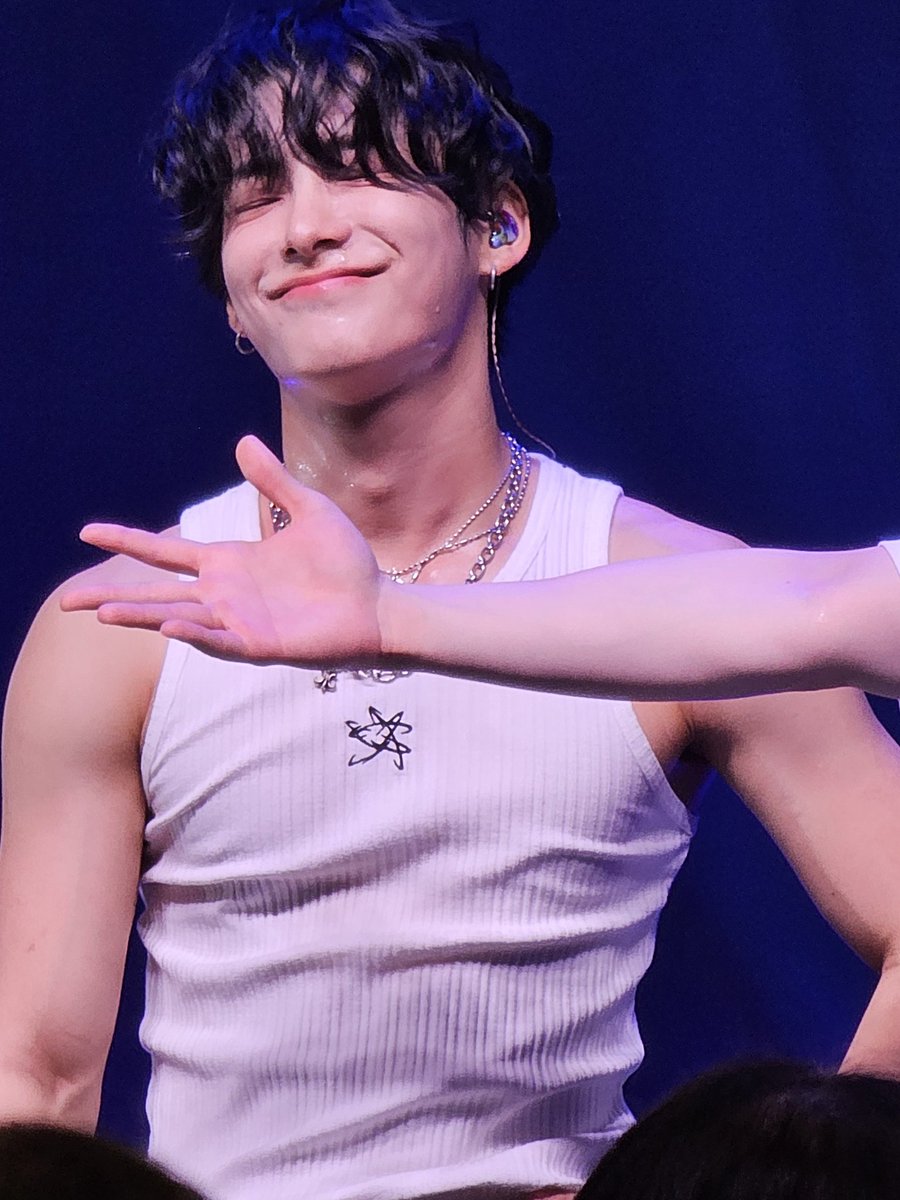 YuMakitoKay's tweet photo. Junhee, my bestest boy and choice's number 1 fan 🥰💖
#ACE #에이스
#AceSupernatural 
#ACE_US_TOUR 
#REWIND_US
#ACEinDETROIT https://t.co/jphkbI52lt
