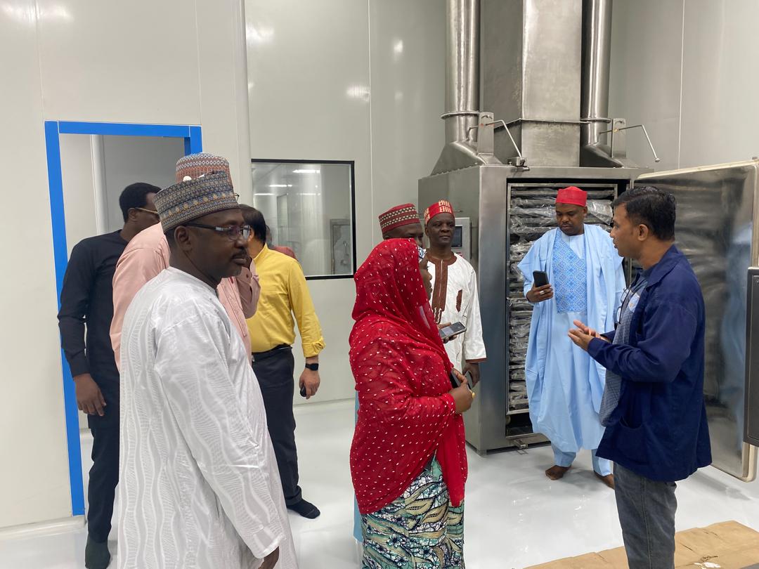 ARC_ESM's tweet image. The #KanoState team, led by the HCH- Dr Abubakar Labaran Yusuf, tours 3 #pharma companies in Lagos. This visit, facilitated by @ARC_ESM, sets the stage for tomorrow&apos;s MoU signings, marking a significant step towards enhanced healthcare collaboration. 
@drfkano
#SSTSProject #PPP