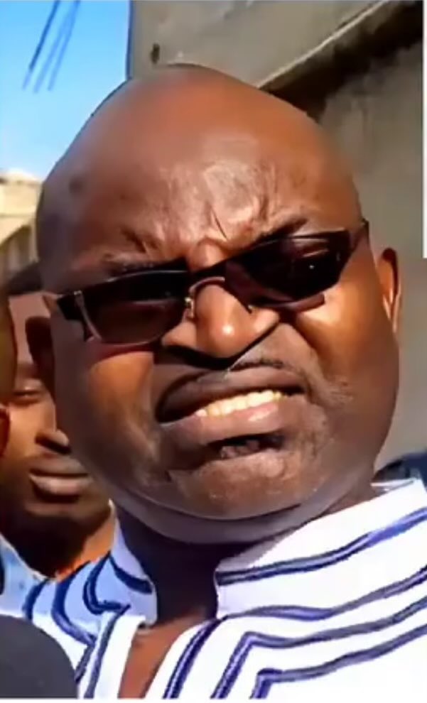 AishakhamisAli's tweet photo. Nilitombwa lakini si sana😂 https://t.co/VTAF6mdyF1