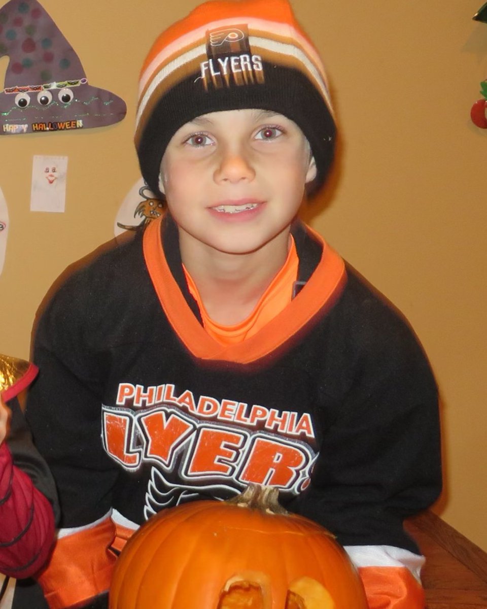 Jett was meant to be a Flyer. #LetsGoFlyers