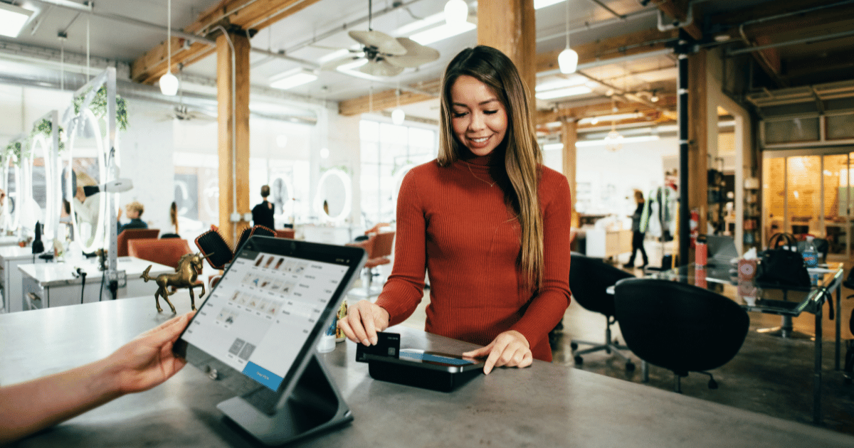Dealing with long checkout lines, inventory chaos, and frustrated customers? Then it’s time for a new #pointofsale system ⭐️

To help you out, we’ve curated a list of the top options ➡️
hubs.la/Q02DD9QG0